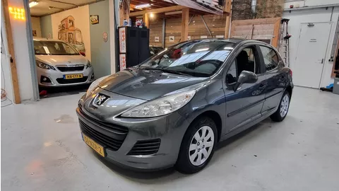 Peugeot 207 1.4 Acces Airco, Cruisecontrole, 5drs, Trekhaak