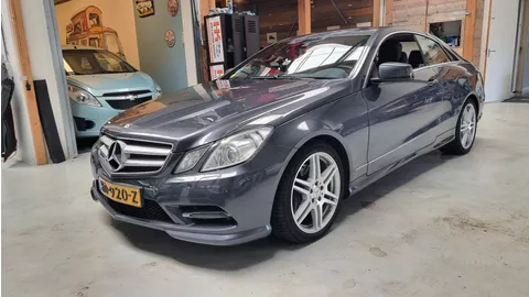 Mercedes-Benz E-klasse Coup&eacute; 350 CDI Avantgarde AMG